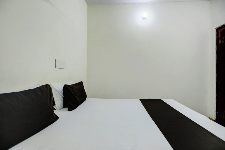 Others 4, Hotel O Swagat, Mewat