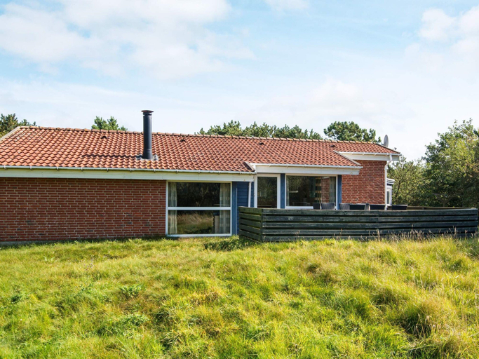 Exterior & Views, 6 Person Holiday Home in Fano, Fanø