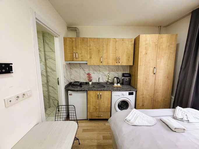 Others 2, Alaca Apartment, Fatih