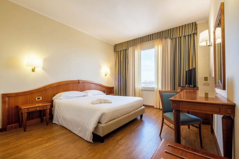 Bedroom 3, Hotel President, Trapani