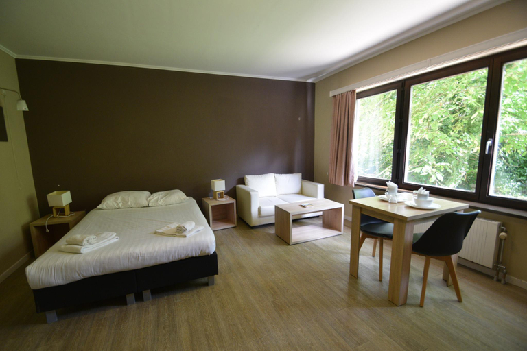 Bedroom 5, Budget Flats Brussels, Bruxelles