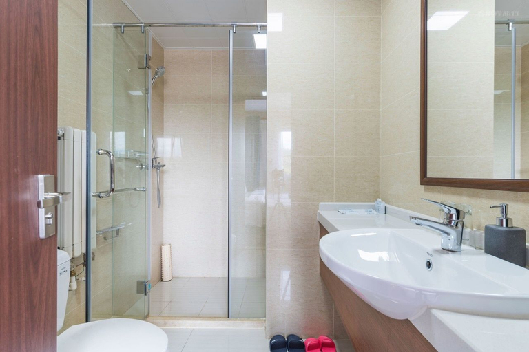 Bathroom, Ziyuwan Hotel, Beijing