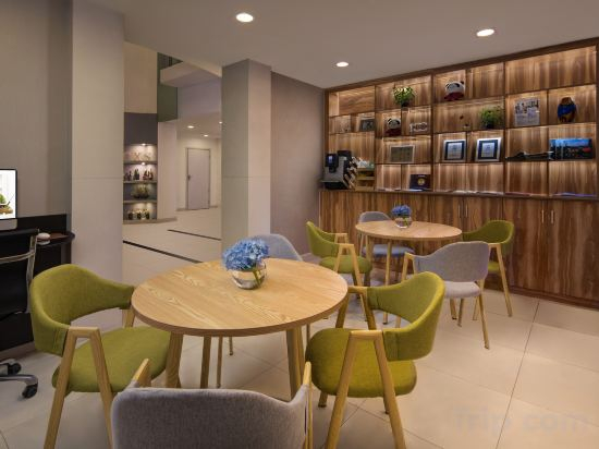 Food & Drinks 2, Suzhou Citadines Xinghai Apartment Hotel, Suzhou