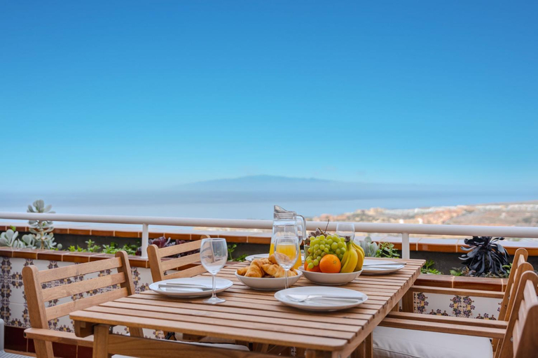 Others 2, Luxurious 2-Bedroom Apartment with Ocean View in Costa Adeje, Santa Cruz de Tenerife