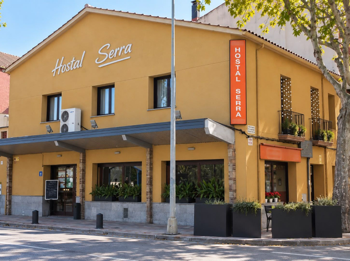 Others 5, HOSTAL SERRA, Barcelona