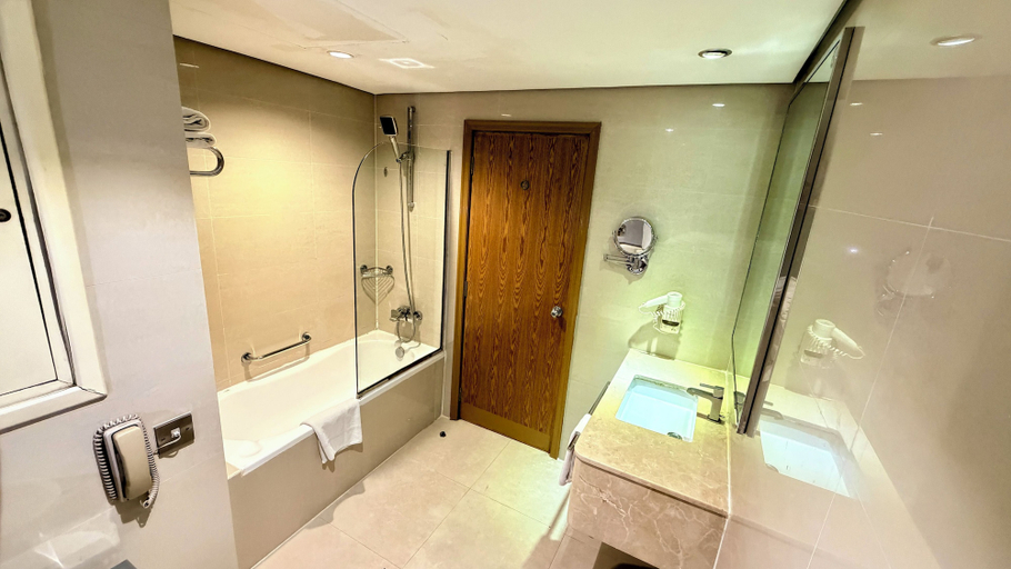 Bathroom 5, Lavender Hotel, Dubai