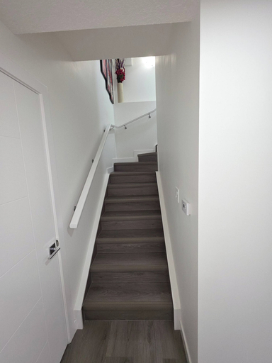 Others 2, Cozy 2-bedroom House in Allard, Southwest Edmonton, Division No. 11