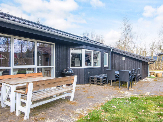 Others 5, 4 Star Holiday Home in Oksbol, Varde