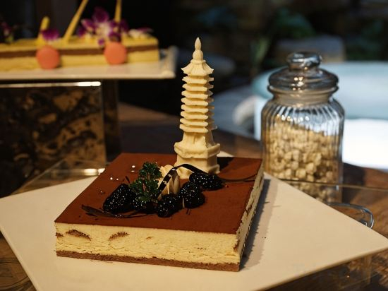 Food & Drinks 4, Century Sunshine Hotel Emeishan, Leshan