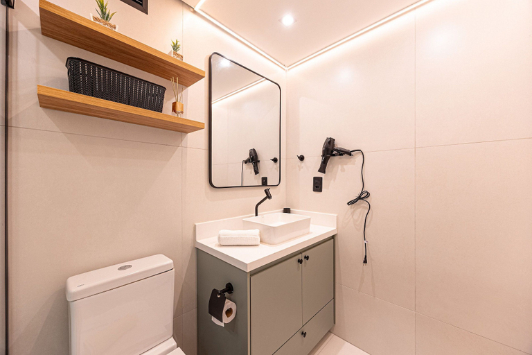 Bathroom, Hospedez - Flat Premium Osasco Trade, Osasco