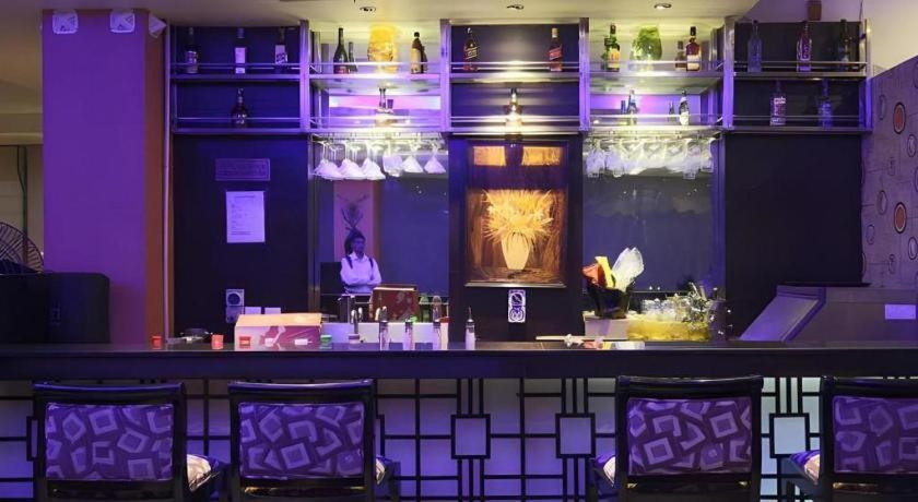 Food & Drinks 4, Hotel Signature Grand, Delhi