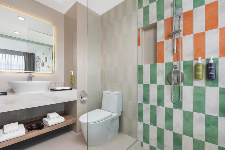 Bathroom 5, Holiday Inn Express Krabi Ao Nang by IHG, Mueang Krabi