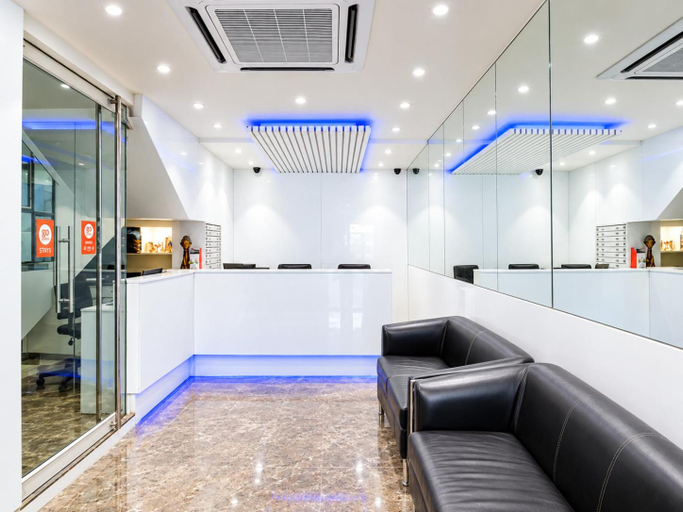Public Area 2, Hotel Aston, Kolkata