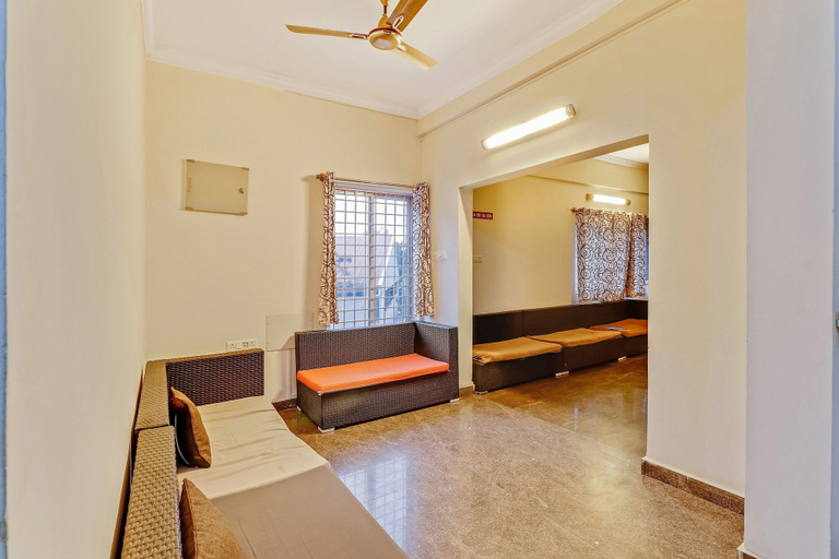 Others 3, Collection O Goyal Residency, Bangalore