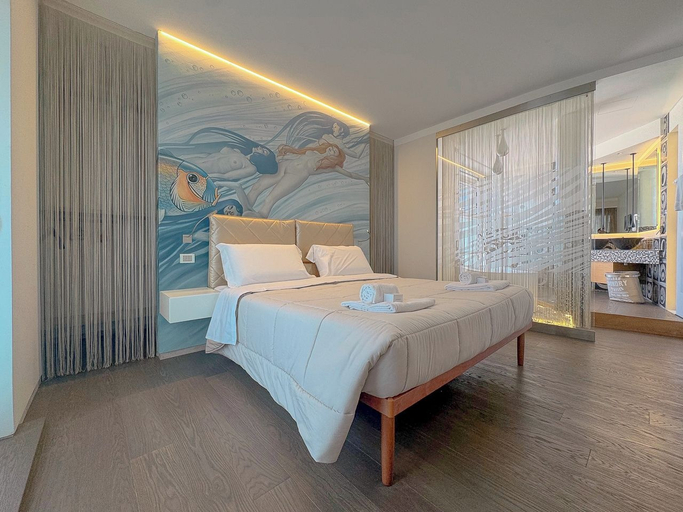 Others 2, CVT - 4 piano Penthouse, Macerata