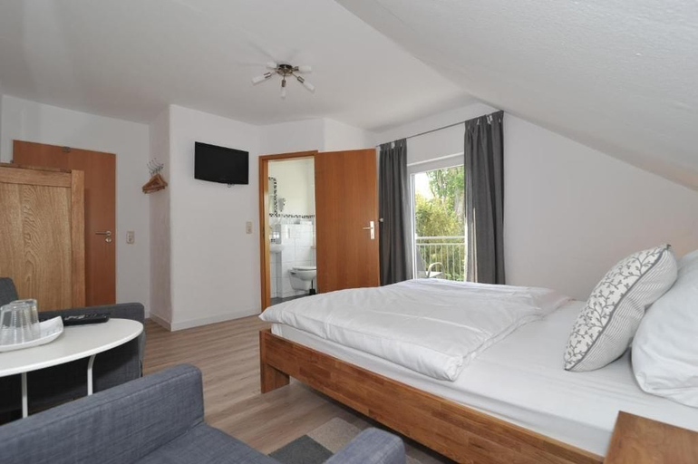Bedroom 2, Weinhotel Lenz, Cochem-Zell