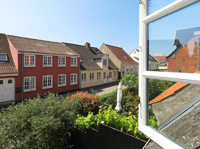 Others 3, Holiday Home in Marstal, Ærø