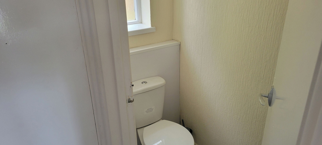 Others 4, Property 30 - Shared Garden - Free Parking, Cornwall