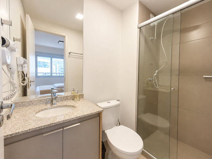 Bathroom 2, Conx Pinheiros, São Paulo
