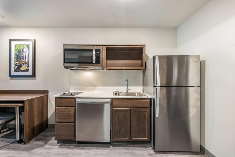 Others 1, WoodSpring Suites Linden, Union
