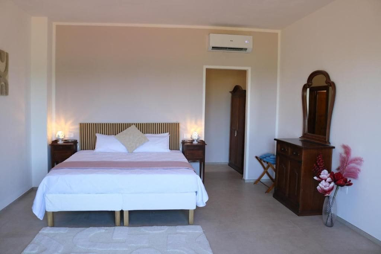 Others 4, Casa Allegria, Lecce