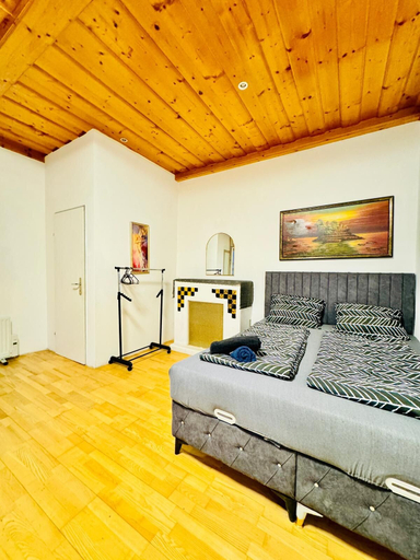 Others 3, The Vienna Get Together 4BR Sleeps 12, Wien
