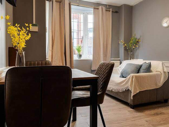 Others 2, Cosy 1 Bed Apartment Sleeps 3 With Wifi, Kent
