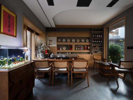 Others 1, Ye He Tang Inn, Lijiang