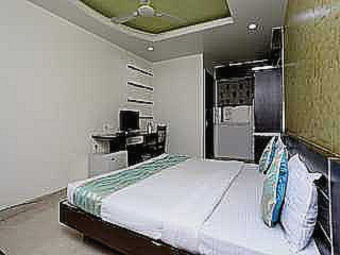 Others 2, Collection O Hotel Midland, Bhopal