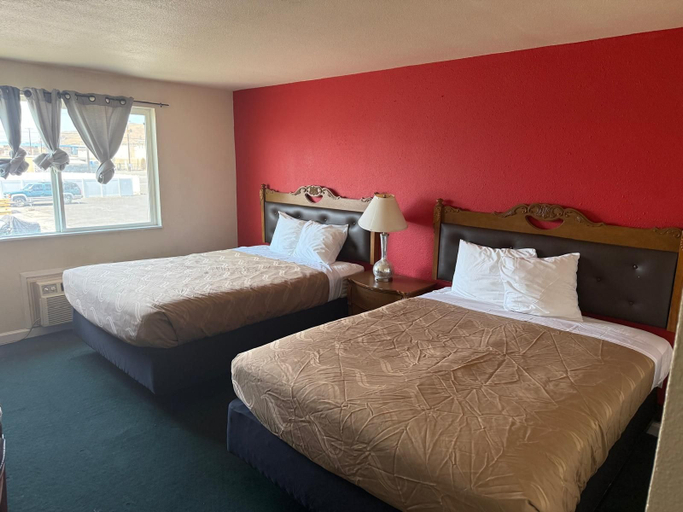 Others 3, Sunshine Inn, Yakima