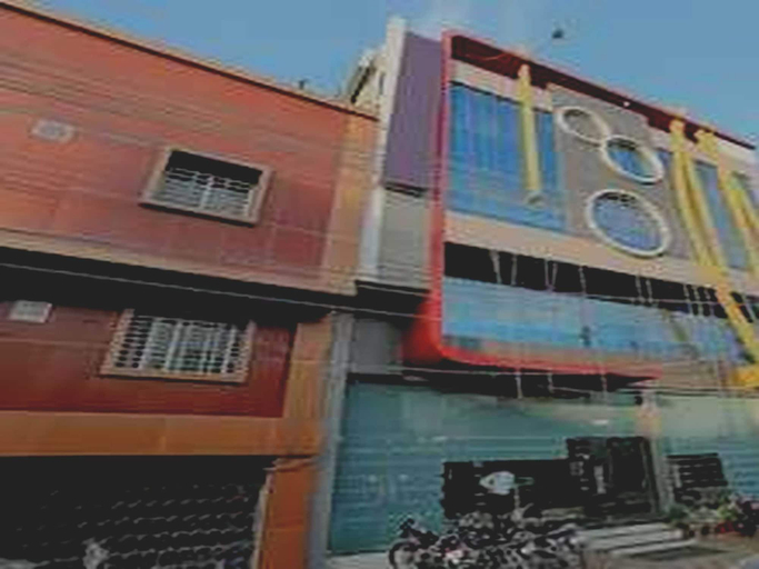 Others 5, Collection O Hotel Midland, Bhopal