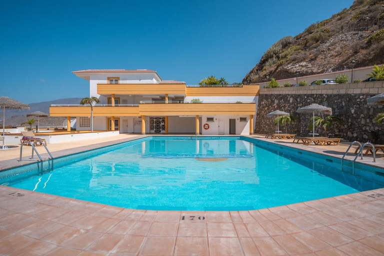 Others 2, Luxurious 2-Bedroom Apartment with Ocean View in Costa Adeje, Santa Cruz de Tenerife