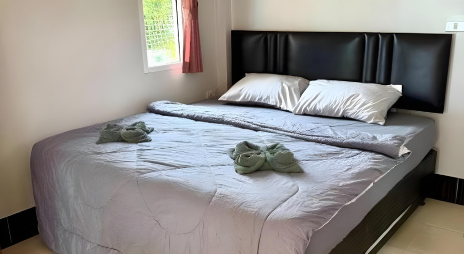Bedroom 2, Sea Flower Resort, Koh Chang