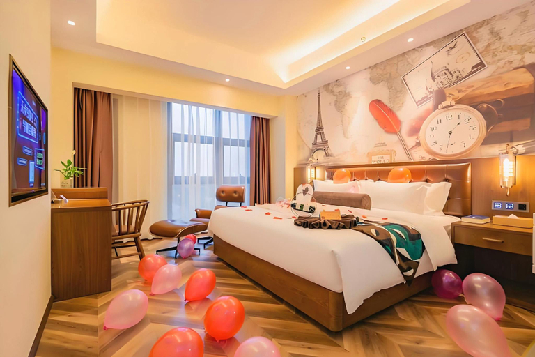 Bedroom 3, James Joyce Coffetela Renmin University Metro Stat, Beijing