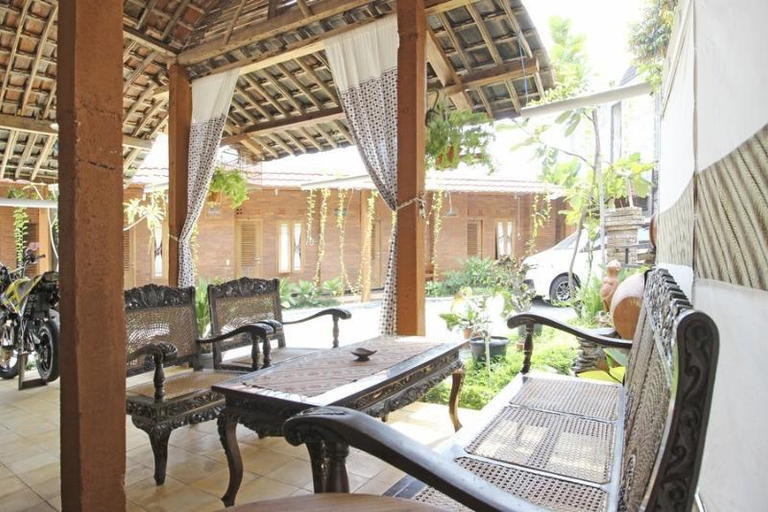 Public Area, RedDoorz Syariah near Akmil Magelang, Magelang