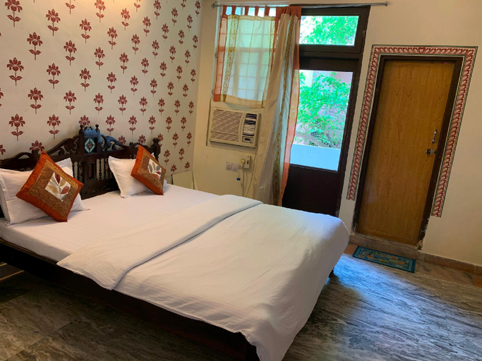 Bedroom 3, Vinayak Guest House, Jaipur