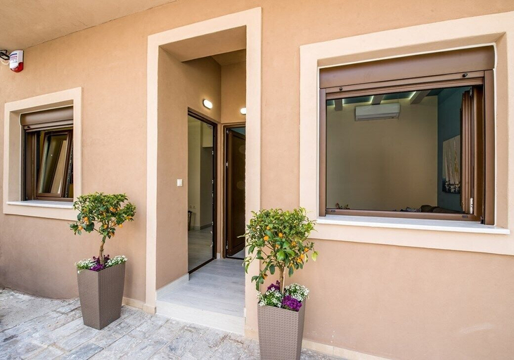 Exterior & Views, Aretousa Suites, Crete