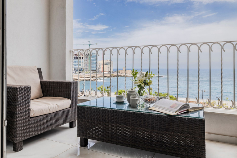Others 1, Bright 3BR With Sea Views in Central Sliema