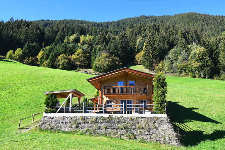 Others 4, Cozy Mountain Chalet With Whirlpool & Sauna, Schwaz