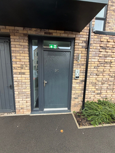 Others 3, Belgrave Village Bright Apartment, Birmingham