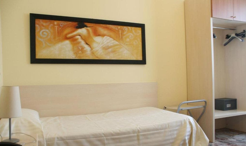 Bedroom 3, Hotel Ducale, Pavia