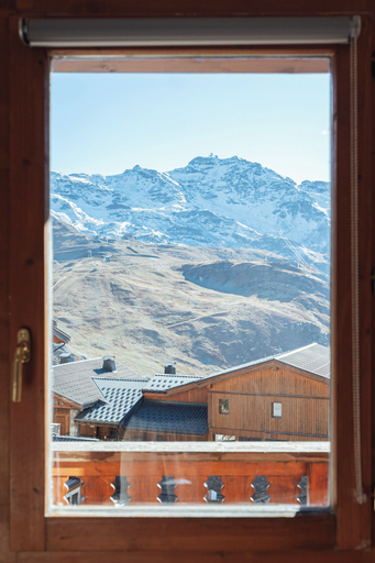 Others 5, Balcons 647, Savoie