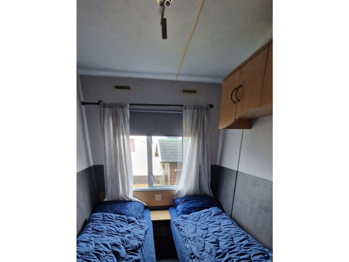 Others 4, RBR 118 - Beach Resort Kamperland, Noord-Beveland