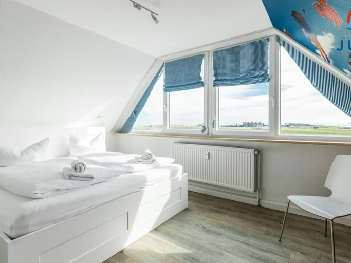 Others 3, 109 - Apartment With Harbor View, Aurich