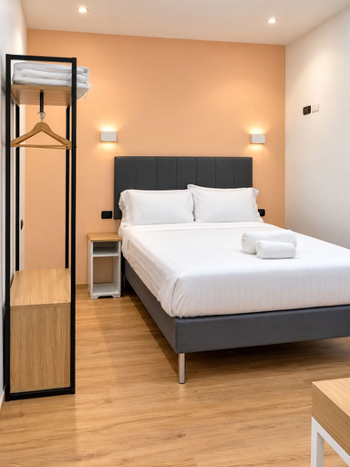 Others 2, Hotel Innova Milano Nord, Milano