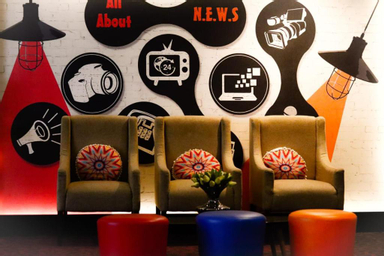 Public Area 4, News Front One Hotel Surabaya, Surabaya