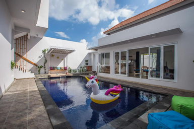 Sport & Beauty, Villa Ultima Umalas with Rooftop , Badung