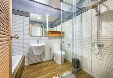 Bathroom 5
