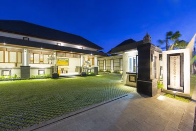 The Banyumas Suite Villa Legian, badung