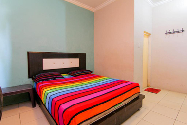 Kamar Standard Queen